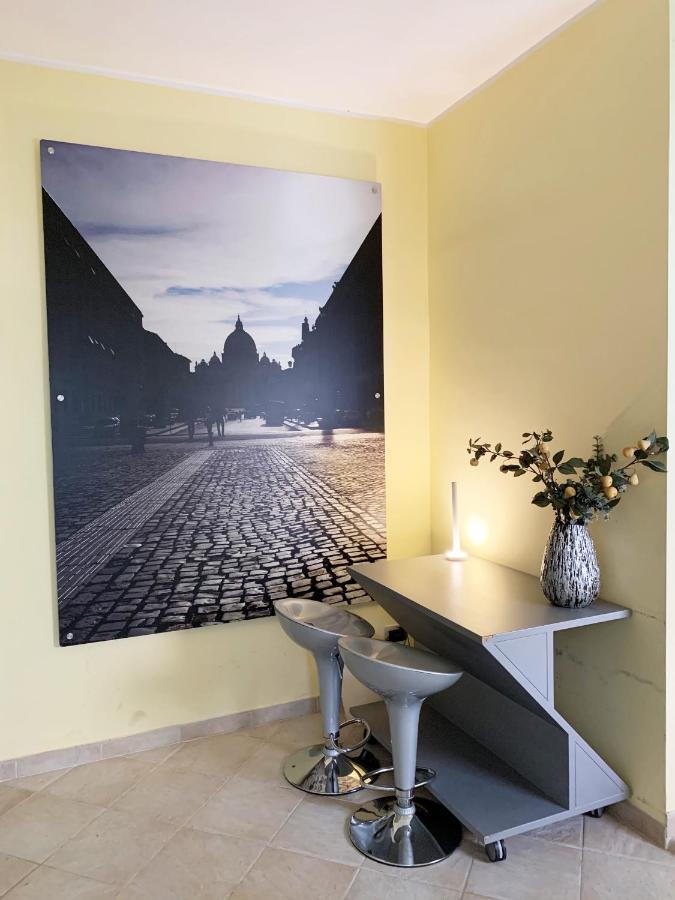 Condotti Dock Suite Rome Exterior photo