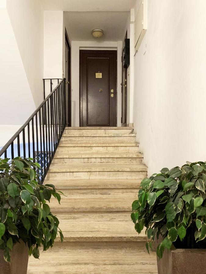 Condotti Dock Suite Rome Exterior photo