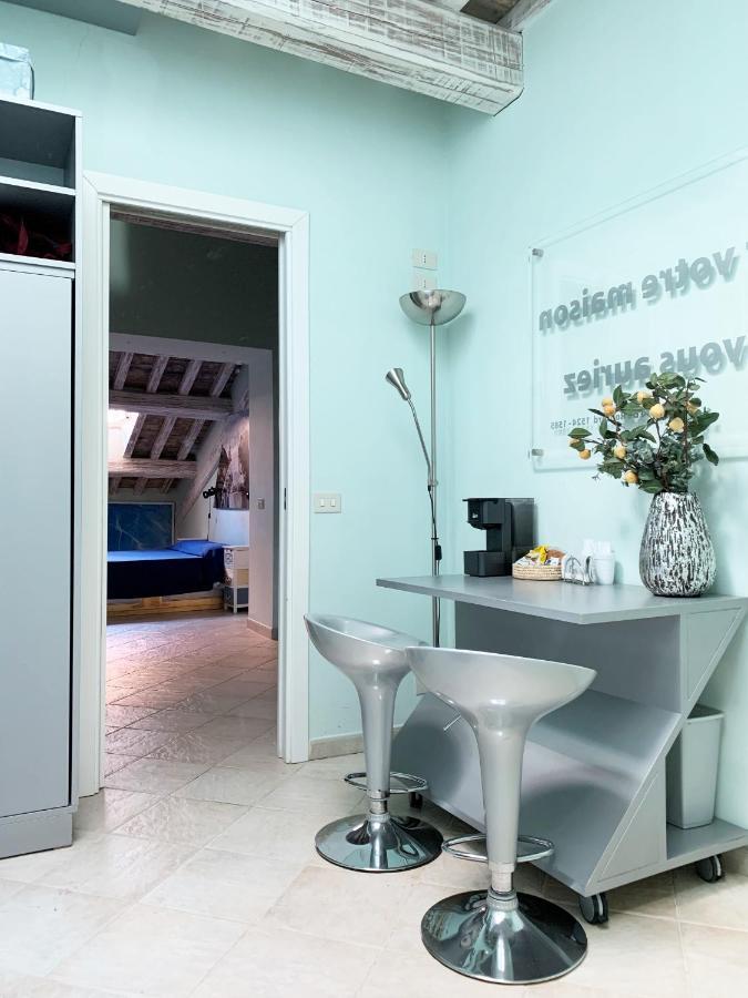 Condotti Dock Suite Rome Exterior photo